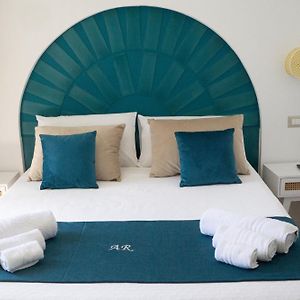 Alya Rooms